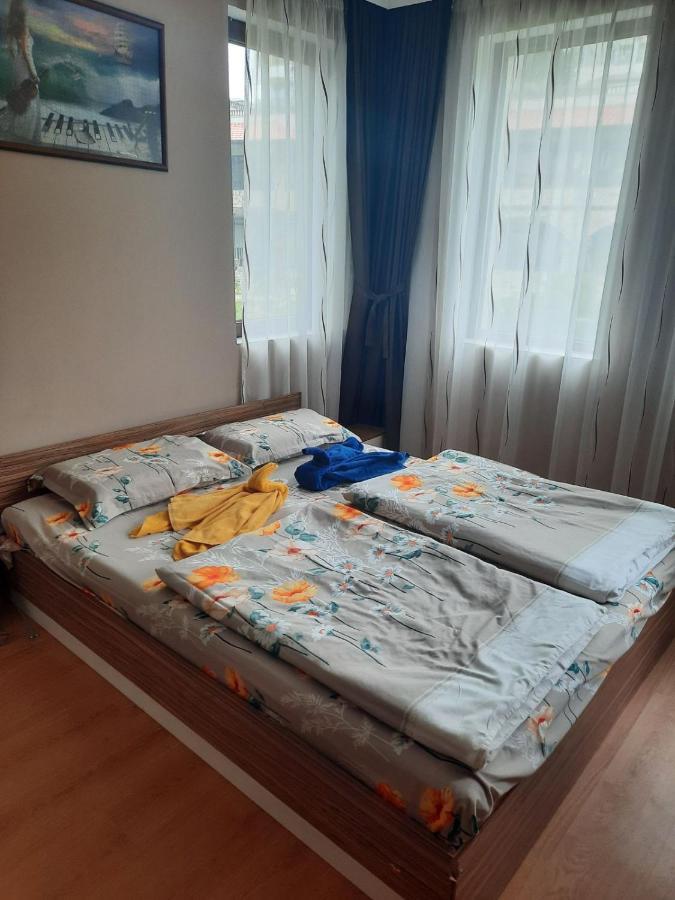Jacky'S Apartament - Апартамент В Свети Влас Eksteriør billede