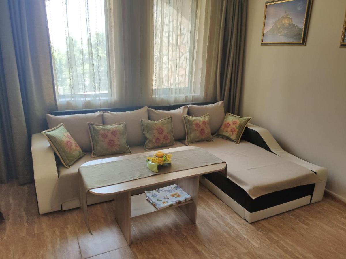 Jacky'S Apartament - Апартамент В Свети Влас Eksteriør billede