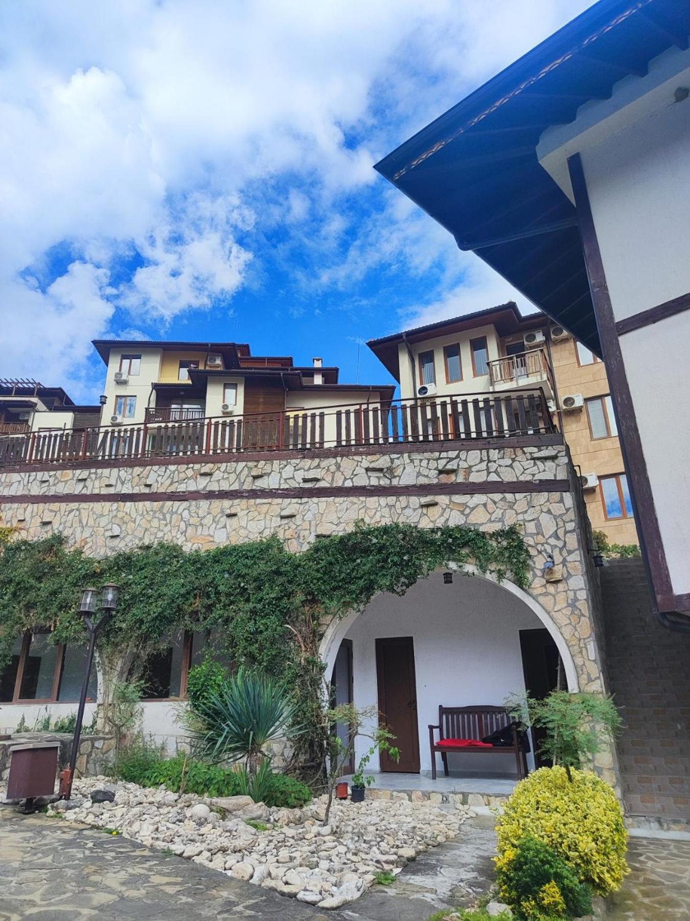 Jacky'S Apartament - Апартамент В Свети Влас Eksteriør billede