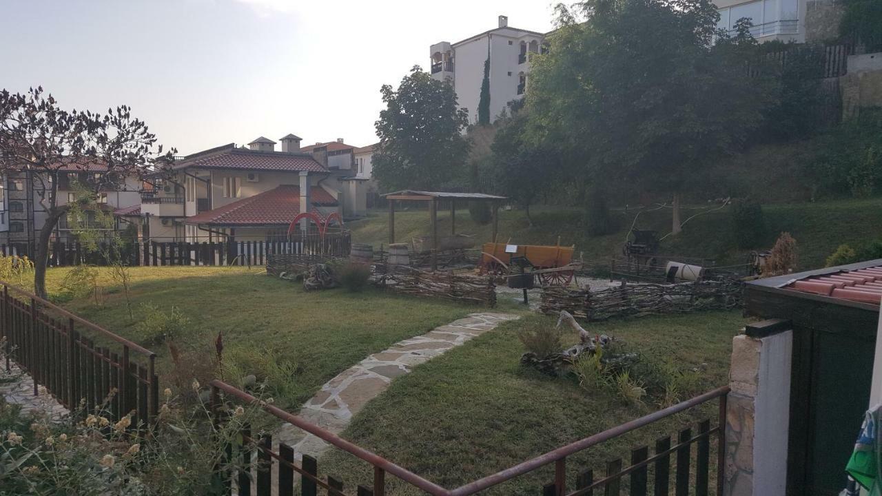 Jacky'S Apartament - Апартамент В Свети Влас Eksteriør billede
