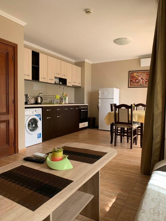 Jacky'S Apartament - Апартамент В Свети Влас Eksteriør billede